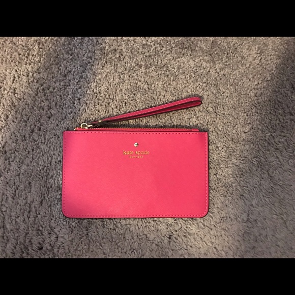 Kate spade wristlet - Picture 1 of 2